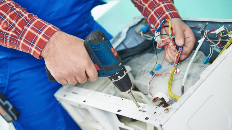 Gördes Esty Esty çamaşır makinesi kart tamiri – Su almama arızası orijinal parça ile giderildi. - Teknik servis örneği